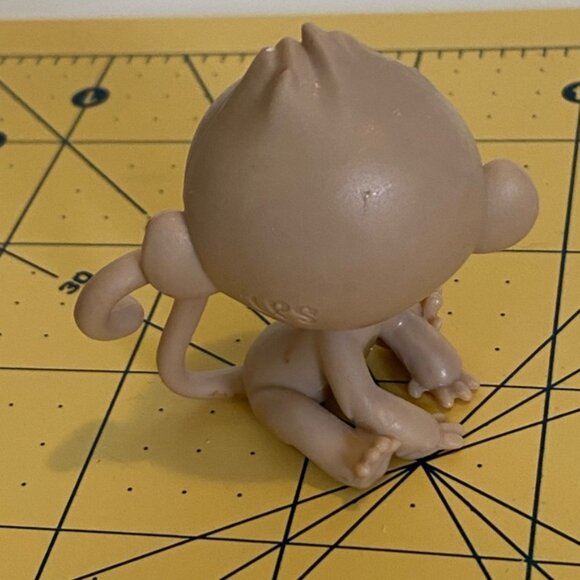 Littlest Pet Shop Authentic LPS #1-140 Mimsy Monkeyford Tan Monkey Green Eyes - Picture 4 of 11